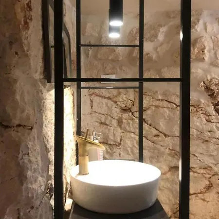 Amarcord Private
